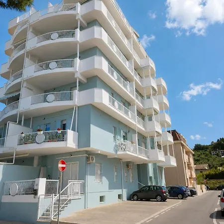Maison Blue Lägenhet Silvi Marina
